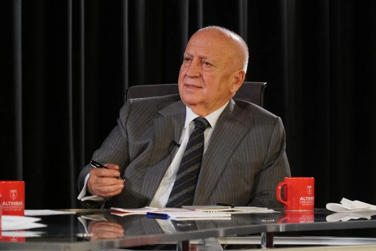 Ekonomist Işın Çelebi ‘tehlikeli denge’ dedi! Döviz şokları ve enflasyon için kritik yöntemi anlattı - 2. Resim