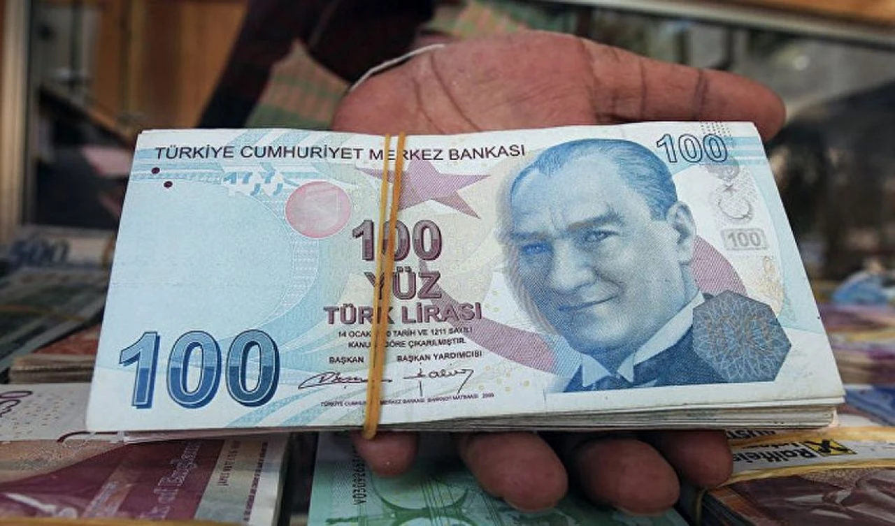 ABD'li dev bankadan Türkiye için dolar ve faiz tahmini geldi - 1. Resim