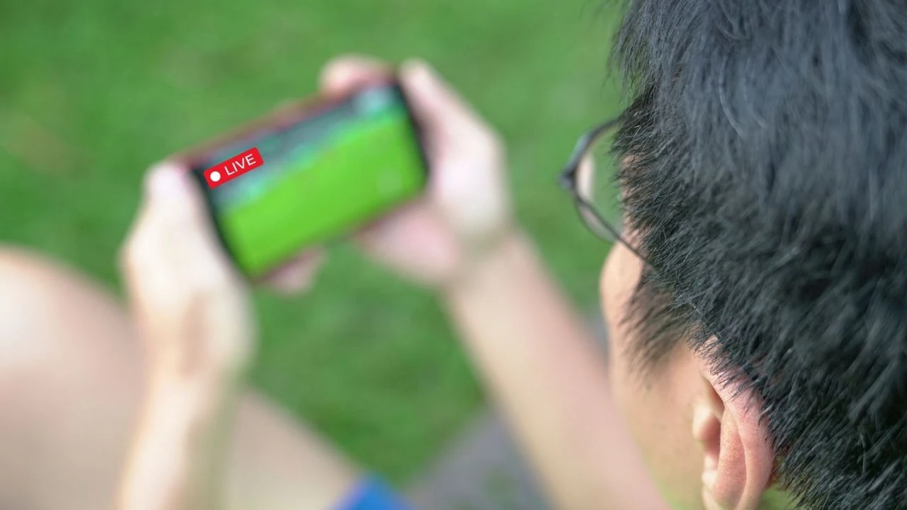 Dört ayda 415 bin dolar kazandıran yöntemin sonu kötü bitti! Bir ilk yaşandı: 4600 telefon sattı - 1. Resim