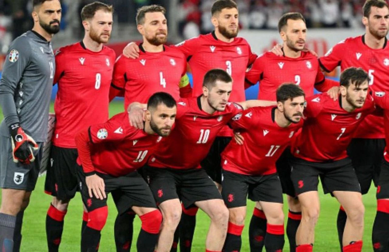 Türkiye'nin rakibi Gürcistan'ın EURO 2024 kadrosu açıklandı - 1. Resim
