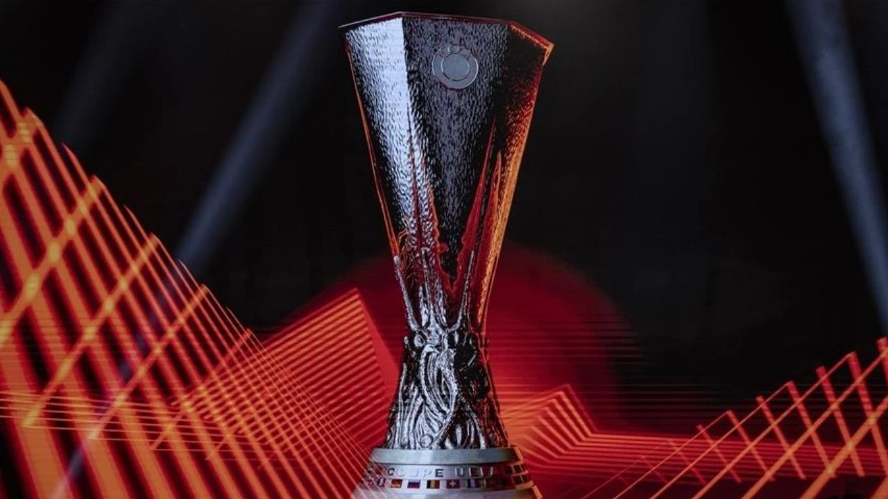 UEFA Finallere ev sahipliği yapacak ülke ve stadyumları açıkladı