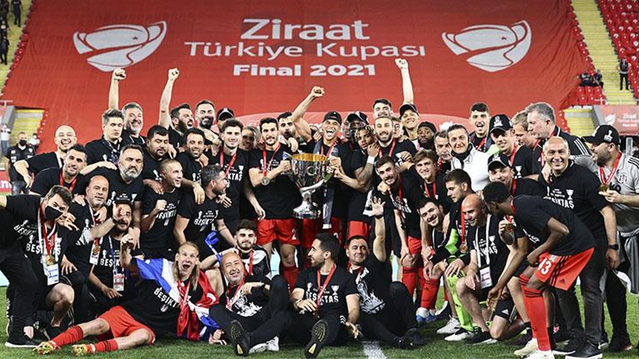 Beşiktaş, Trabzonspor&#039;u 3-2 yenerek Ziraat Türkiye Kupası finalinde kupanın sahibi oldu