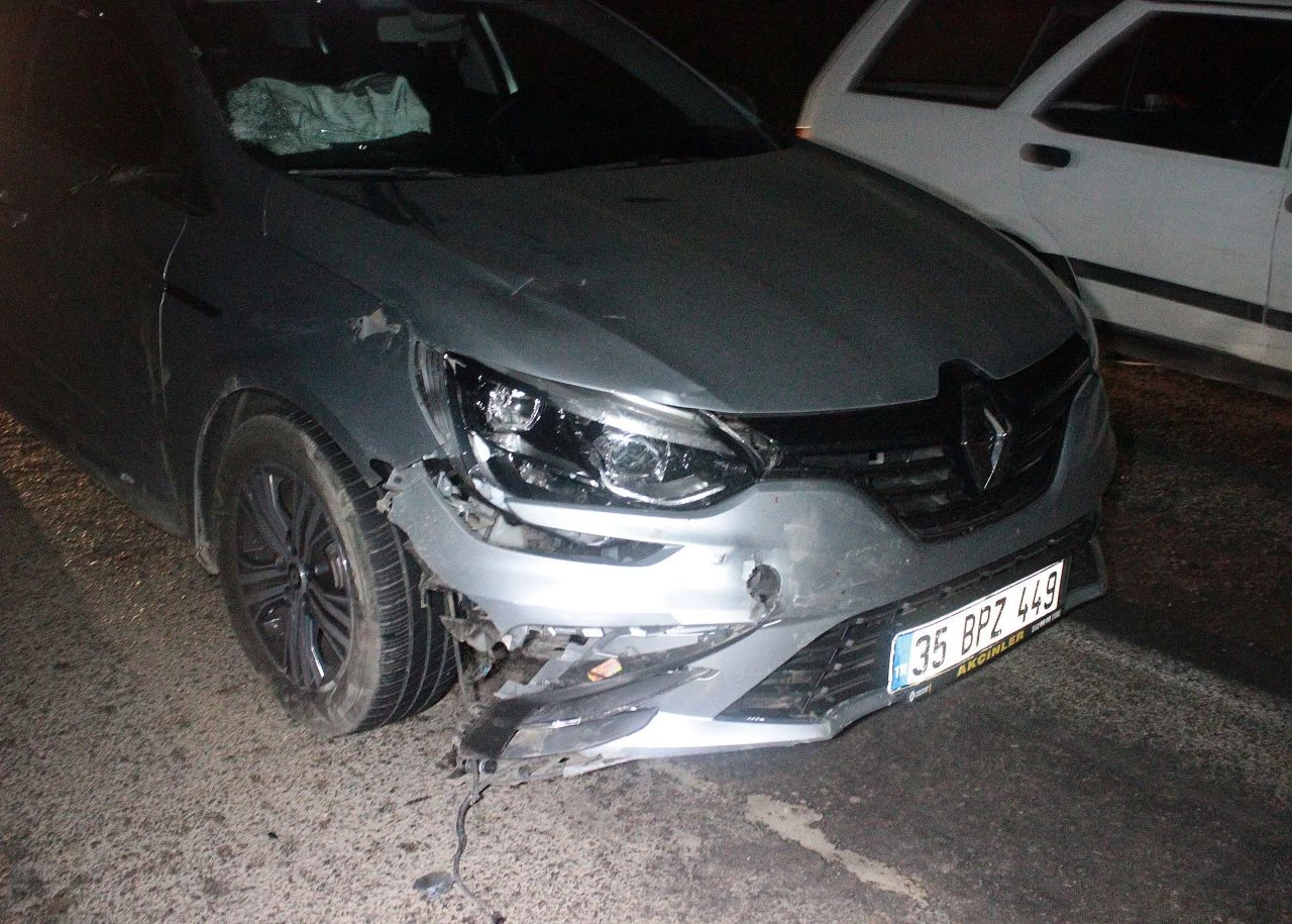 Elektrikli bisikletle gezintiye çıkan iki çocuğa otomobile çarptı, durumları ağır