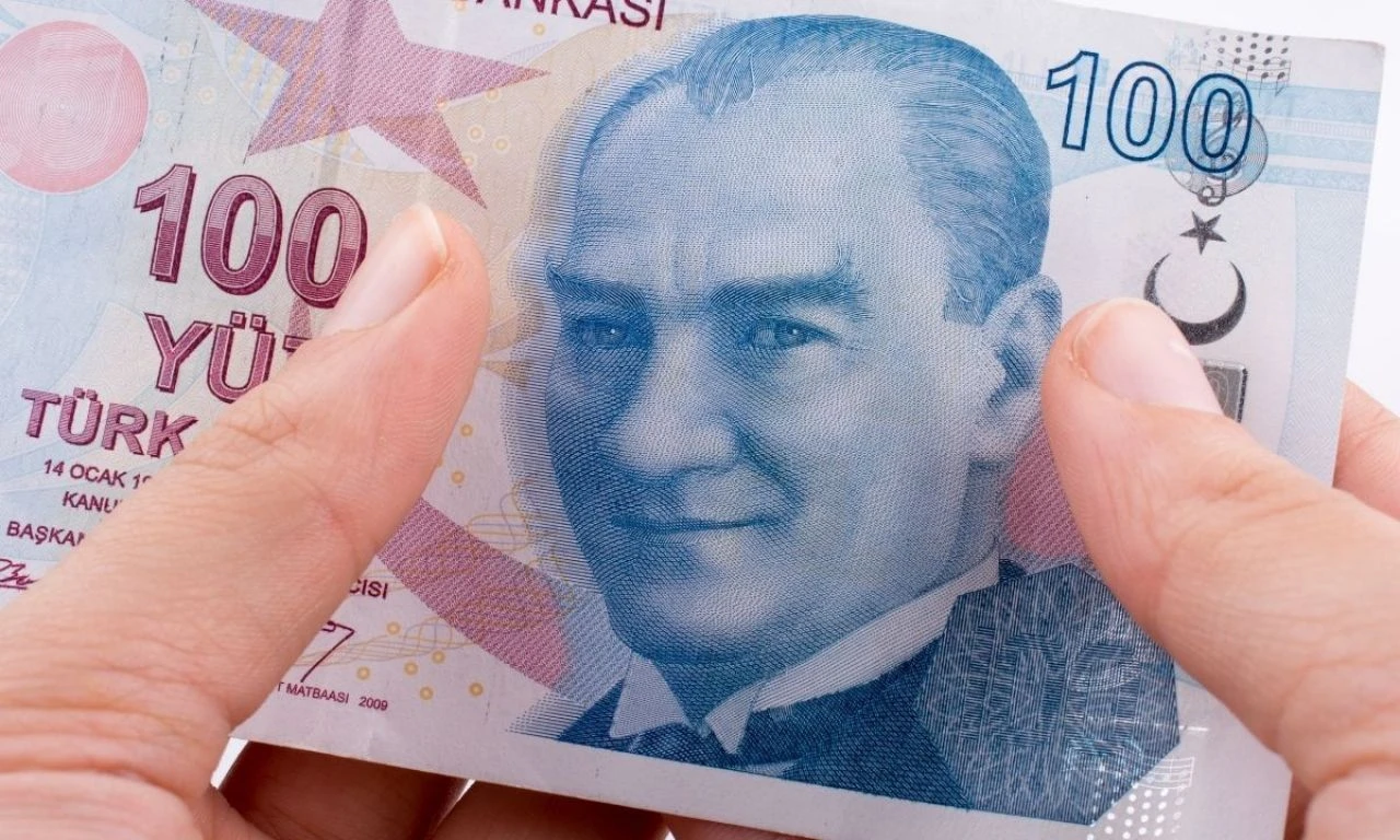 Emekli zammı için yeni kulis! Enflasyon ve refah payı çözümlü formüller masada - 1. Resim