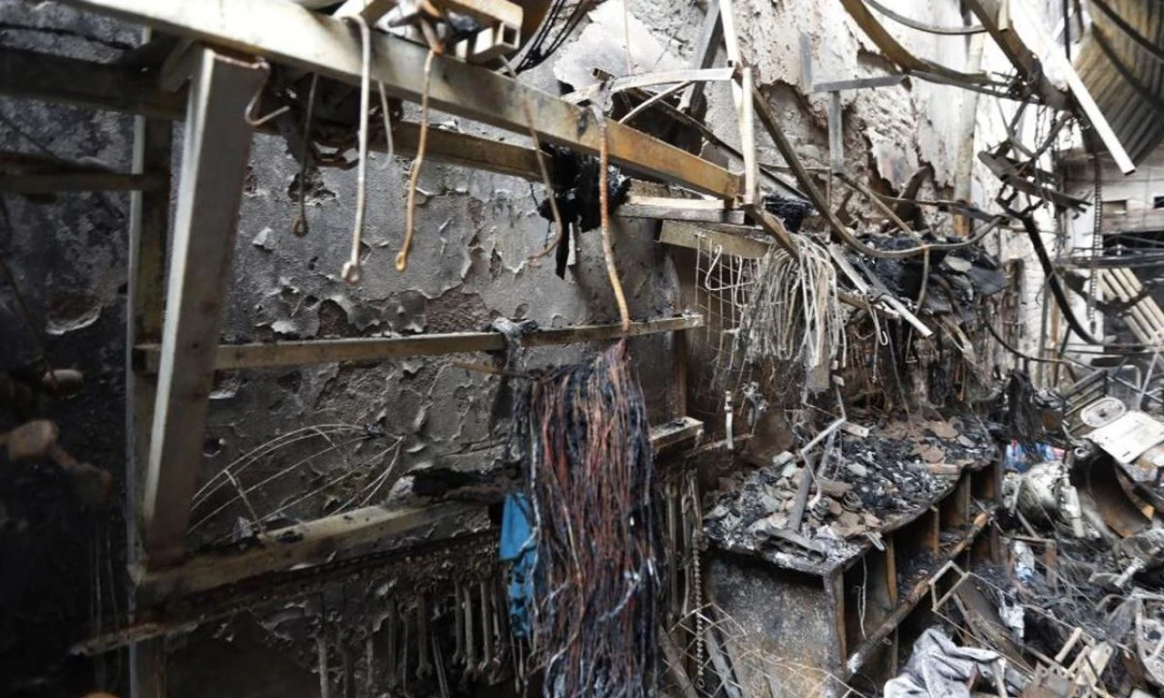 Apartman alevlere teslim oldu: Çok sayıda ölü ve yaralı var