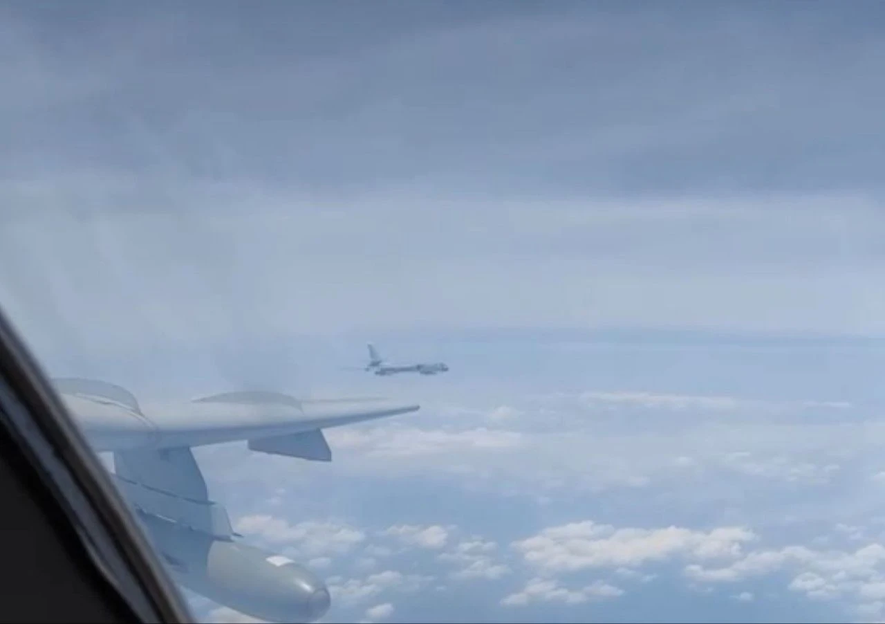 Çin, savaş gemileriyle abluka altına aldı! Gerilim yükseldi, açıklamalar peş peşe geldi