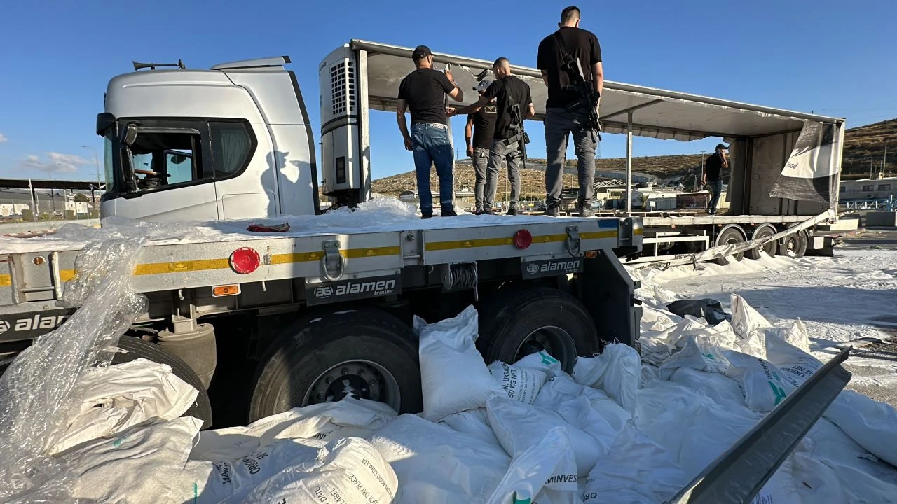 İşgalcilerden Batı Şeria'da yeni toprak gaspı! Çalıyor ve bina dikiyorlar - 3. Resim