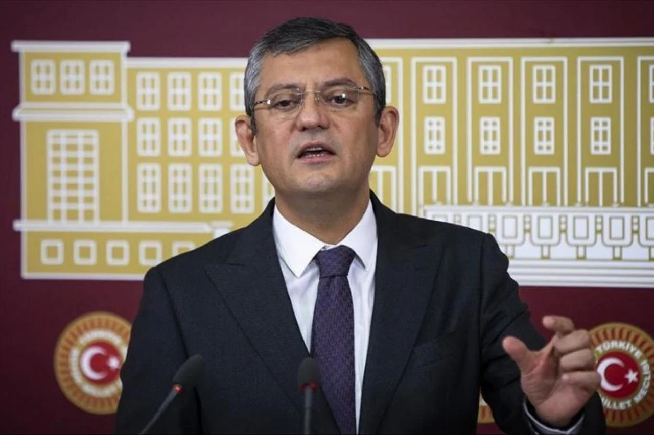 Özgür Özel adaylık iddialarına son noktayı koydu: İmamoğlu ve Yavaş...