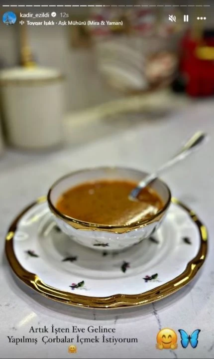 Kadir Ezildi evleniyor: Bomba iddia! Paylaşımları dikkat çekti