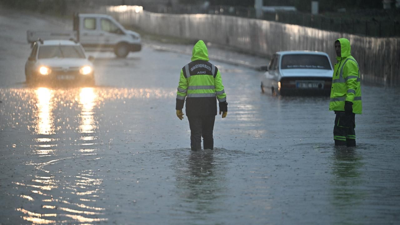 Ankara Valiliği&#039;nden kritik uyarı: Sel, fırtına ve doluya dikkat