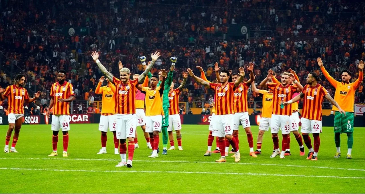 Hakim Ziyech sarı kart cezası aldığı için Galatasaray-Konyaspor maçında yok - 1. Resim