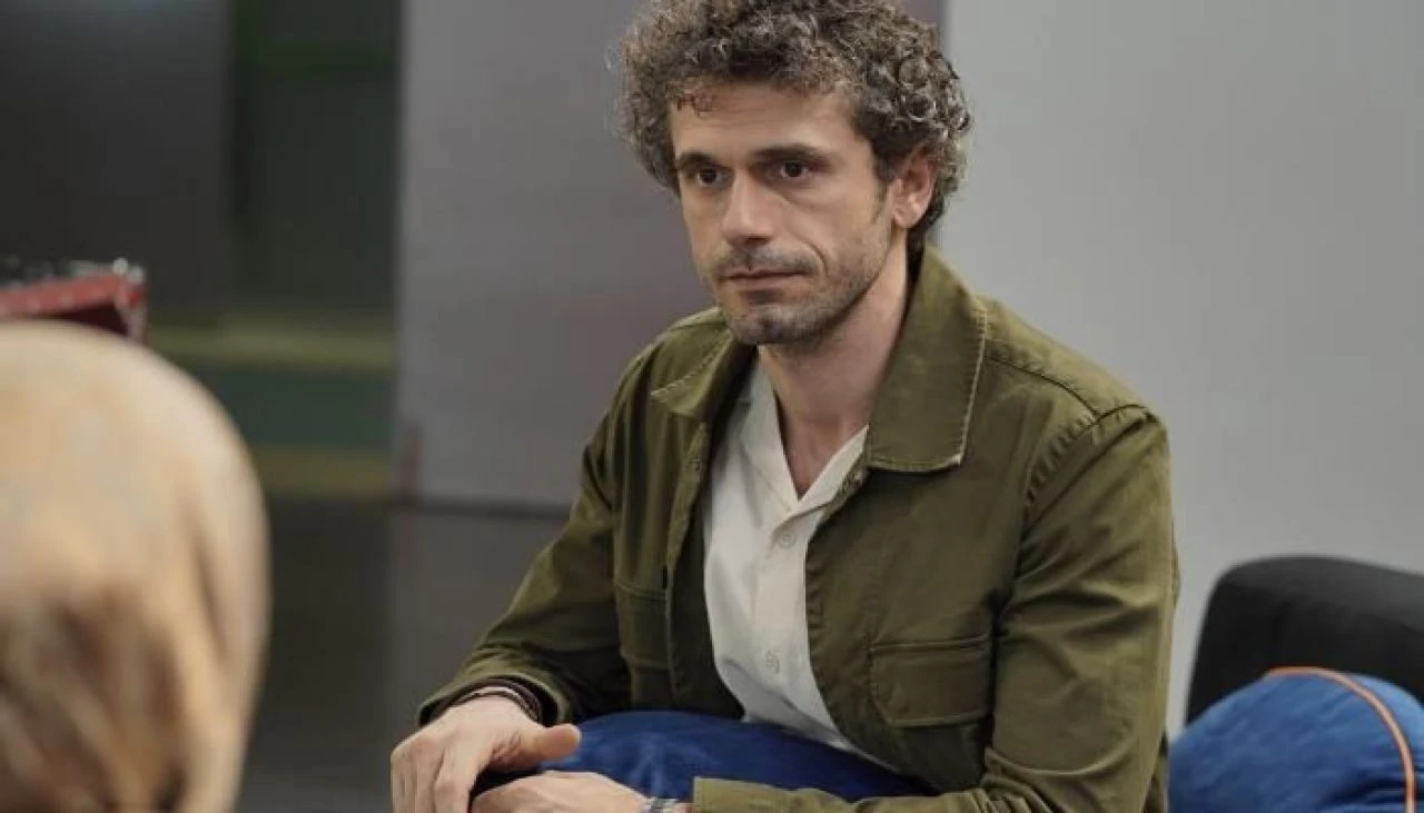 Kızılcık Şerbeti'nde üzen veda! Ünlü oyuncu diziden ayrılık kararı aldı - 1. Resim