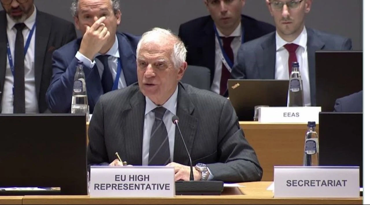 AB'den Suriyeliler için 2 milyar euro destek sözü geldi: Yarısı Türkiye'ye verilecek - 1. Resim