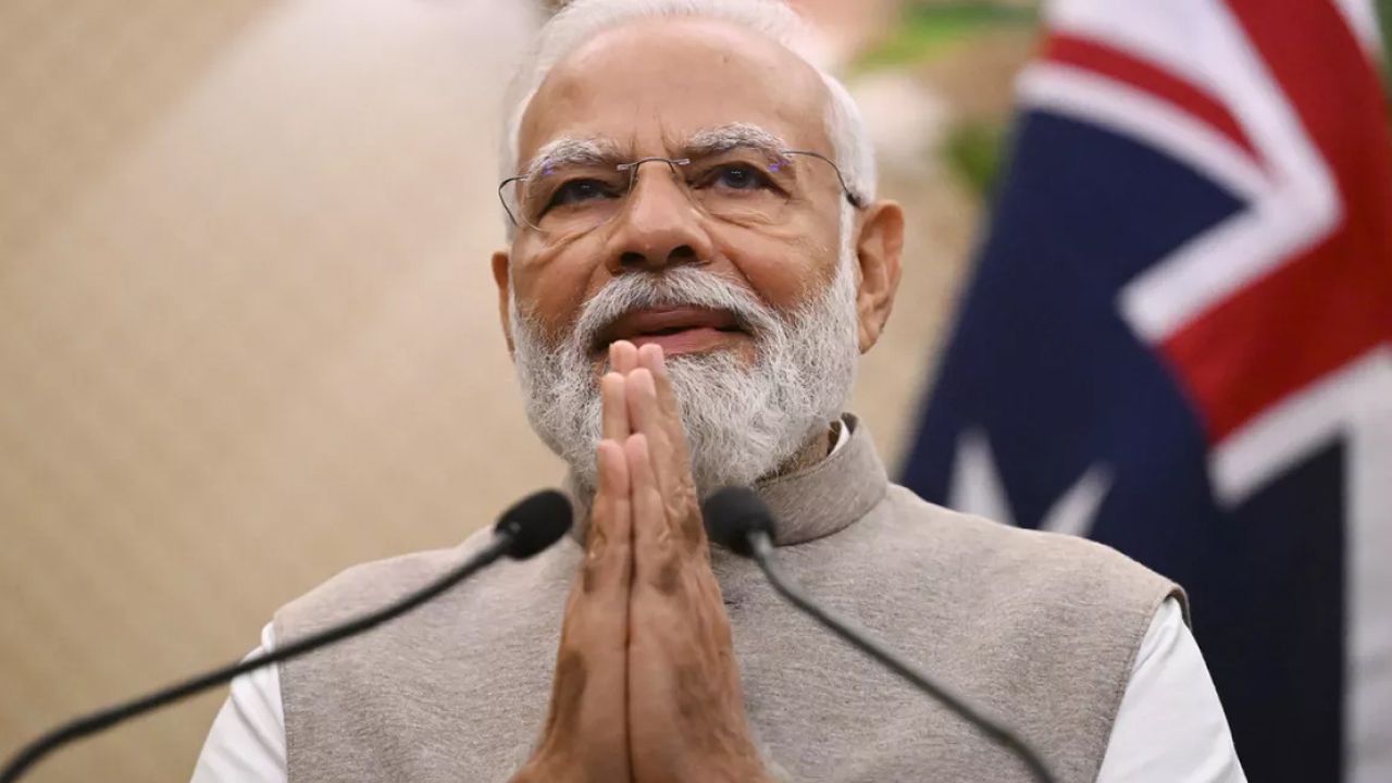 Hindistan Başbakanı Modi, Tanrı&#039;nın kendisini görevlendirdiğine inanıyor