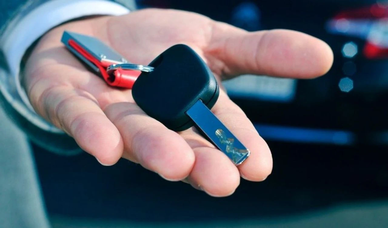 Otomotivde vites düştü, satıcı harekete geçti! Sıfır otomobile 300 bin lira indirim