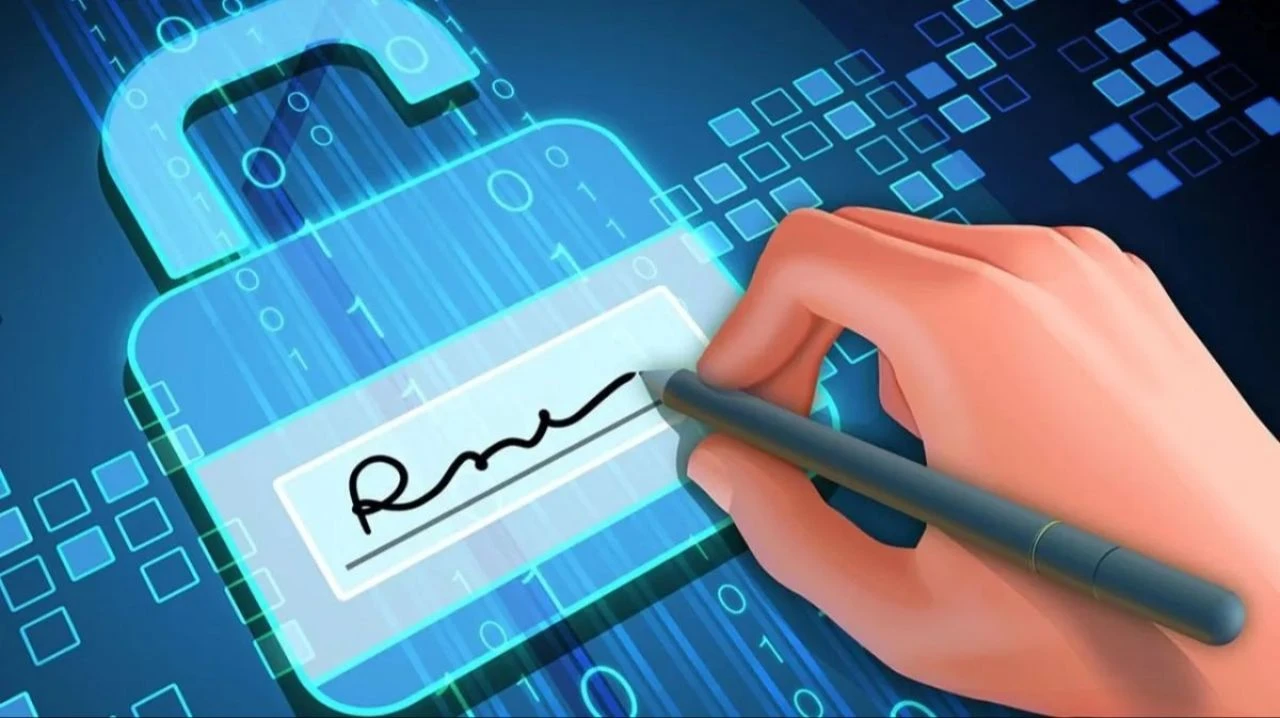 Bakan Uraloğlu, Türkiye'deki toplam sosyal medya ve internet kullanıcı sayısını açıkladı