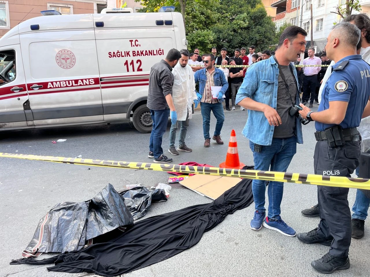 Belediyenin çöp kamyonu kaçak dönüş yaptı, 8 yaşındaki çocuğu ezdi - 1. Resim