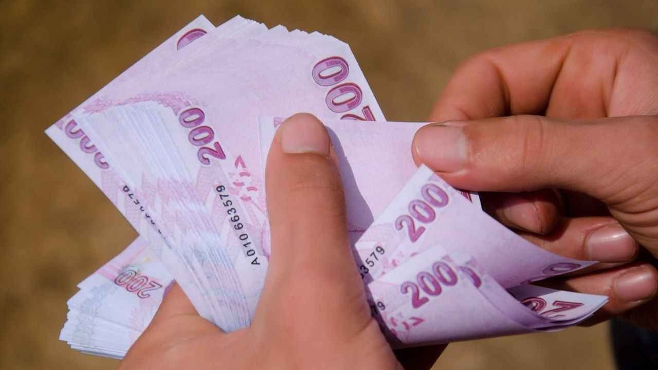 Emeklinin kök maaşına artış, seyyanen zam ve refah payı çözümü! SSK ve BAĞ-KUR&#039;lular ile çiftçiler ilave adım bekliyor