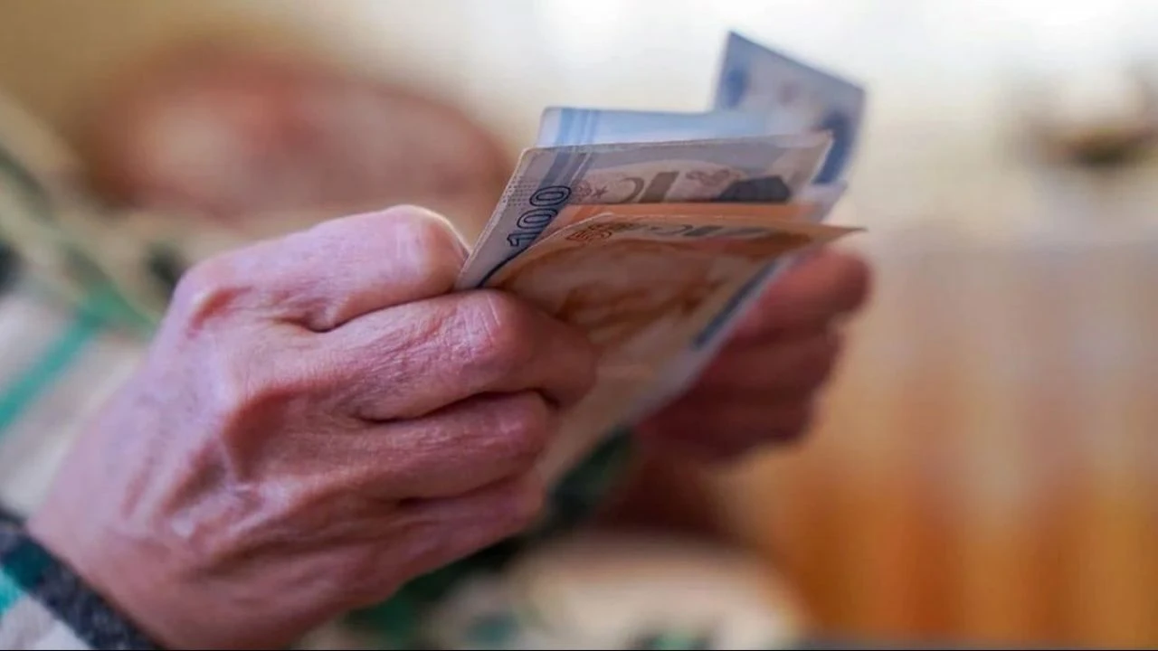 Kulislerden sızdı! En düşük emekli maaşında rakam ortaya çıktı