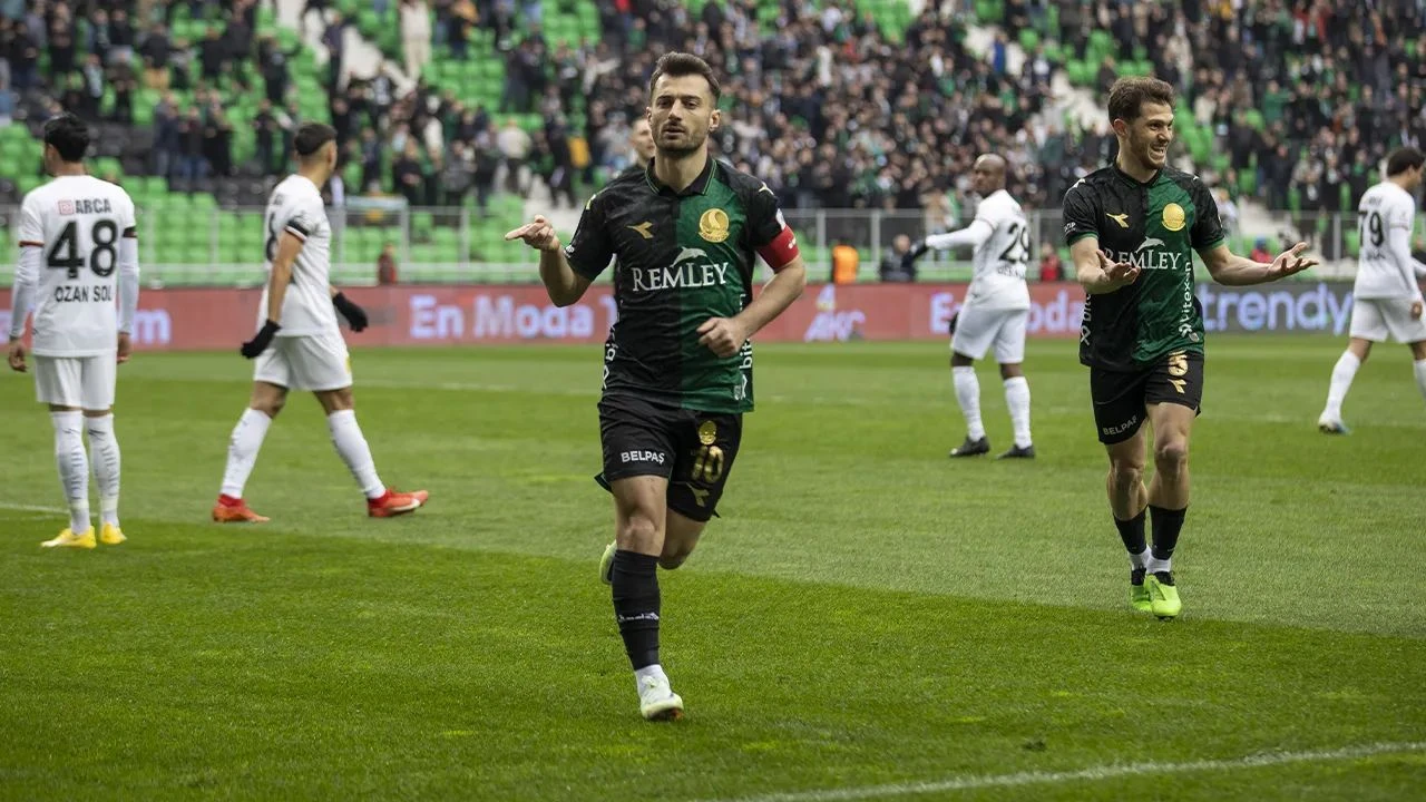Sakaryaspor - Bodrumspor maçı 30 Mayıs Perşembe saat 20:00'da başlayacak