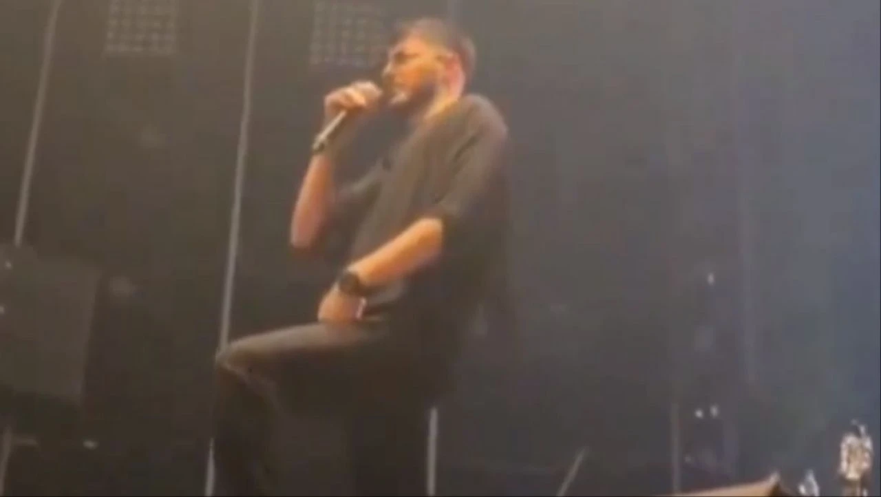 Semicenk ile seyirciler arasında playback kavgası: 20 yıldır müzikle uğraşıyorum ben! 