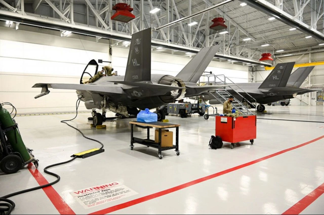 873 adet kusuru var! F35 kazaları önlenemiyor