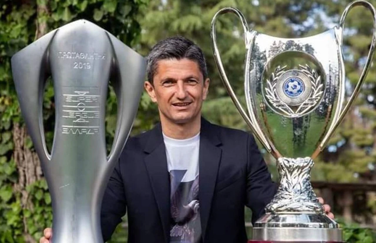 Beşiktaş'ta rota Lucescu'ya döndü! - 1. Resim