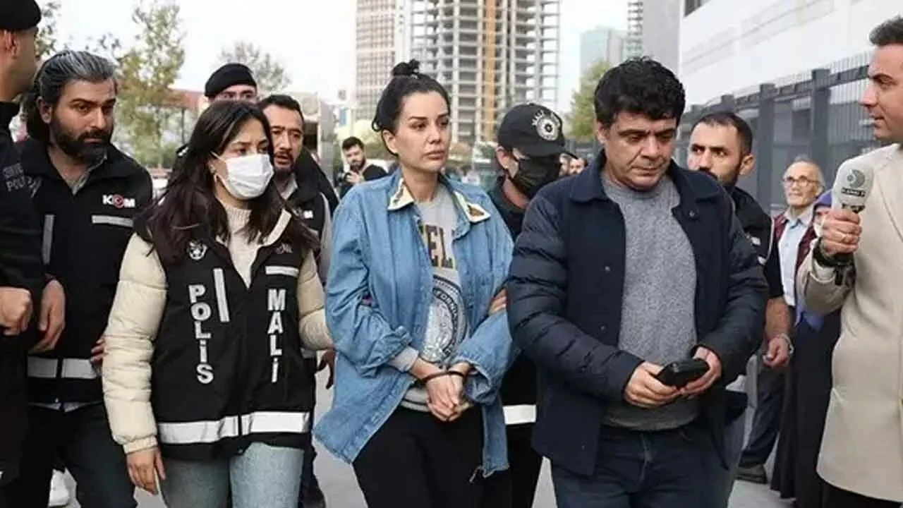 Dilan Polat'ın oda arkadaşı Rabia Çataklı annesi ve anneannesini öldürmüştü - 1. Resim