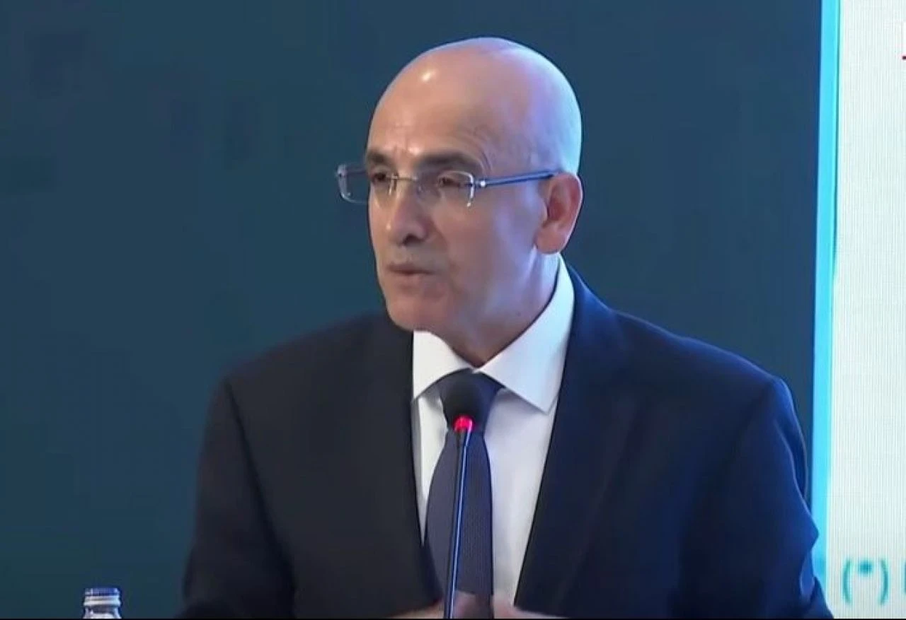 Enflasyonda geçiş dönemi sona eriyor! Bakan Şimşek: Dezenflasyonun eşiğindeyiz