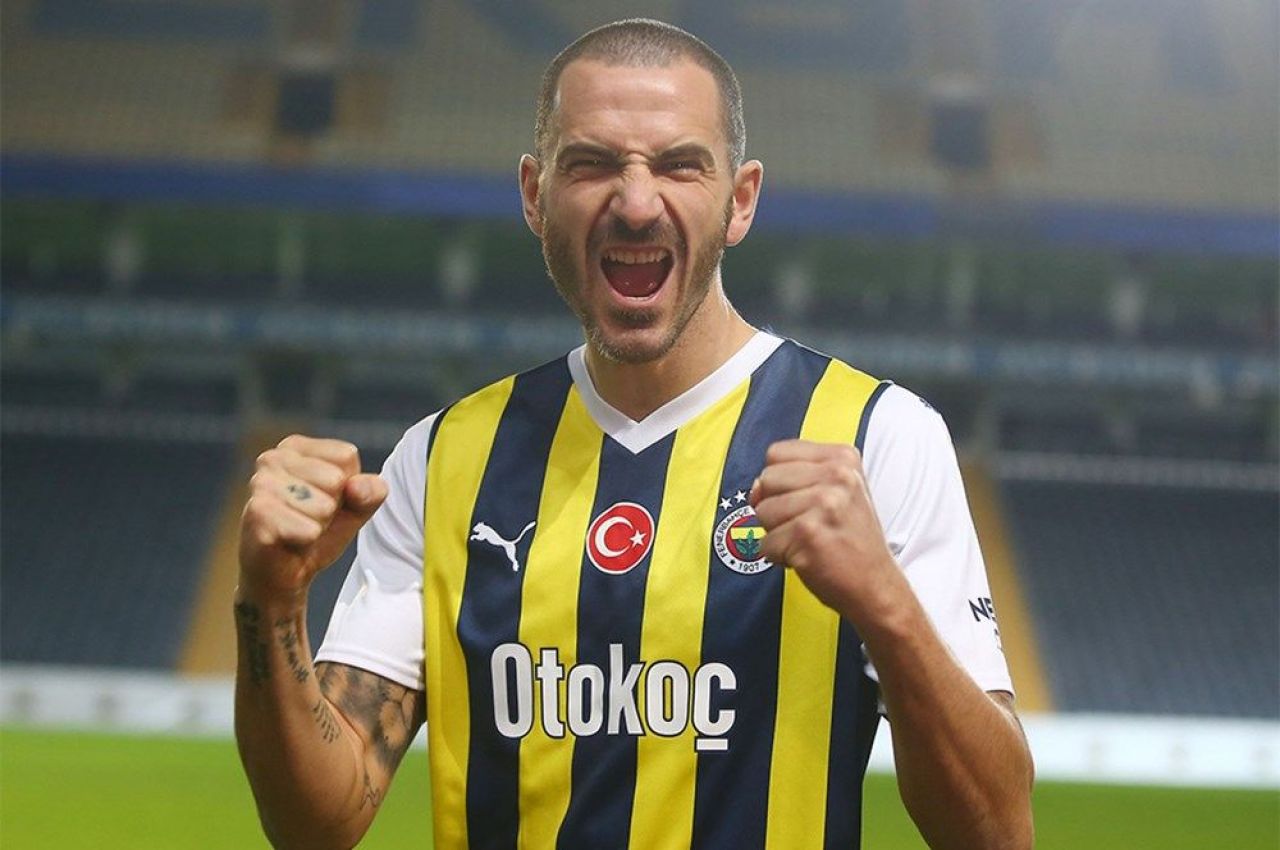 Fenerbahçe'den 37 yaşındaki İtalyan Leonardo Bonucci futbolu bıraktığını açıkladı - 1. Resim