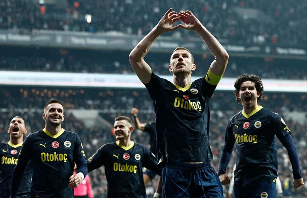 Rekorları alt üst eden Fenerbahçe sezonu kupasız tamamladı! - 2. Resim