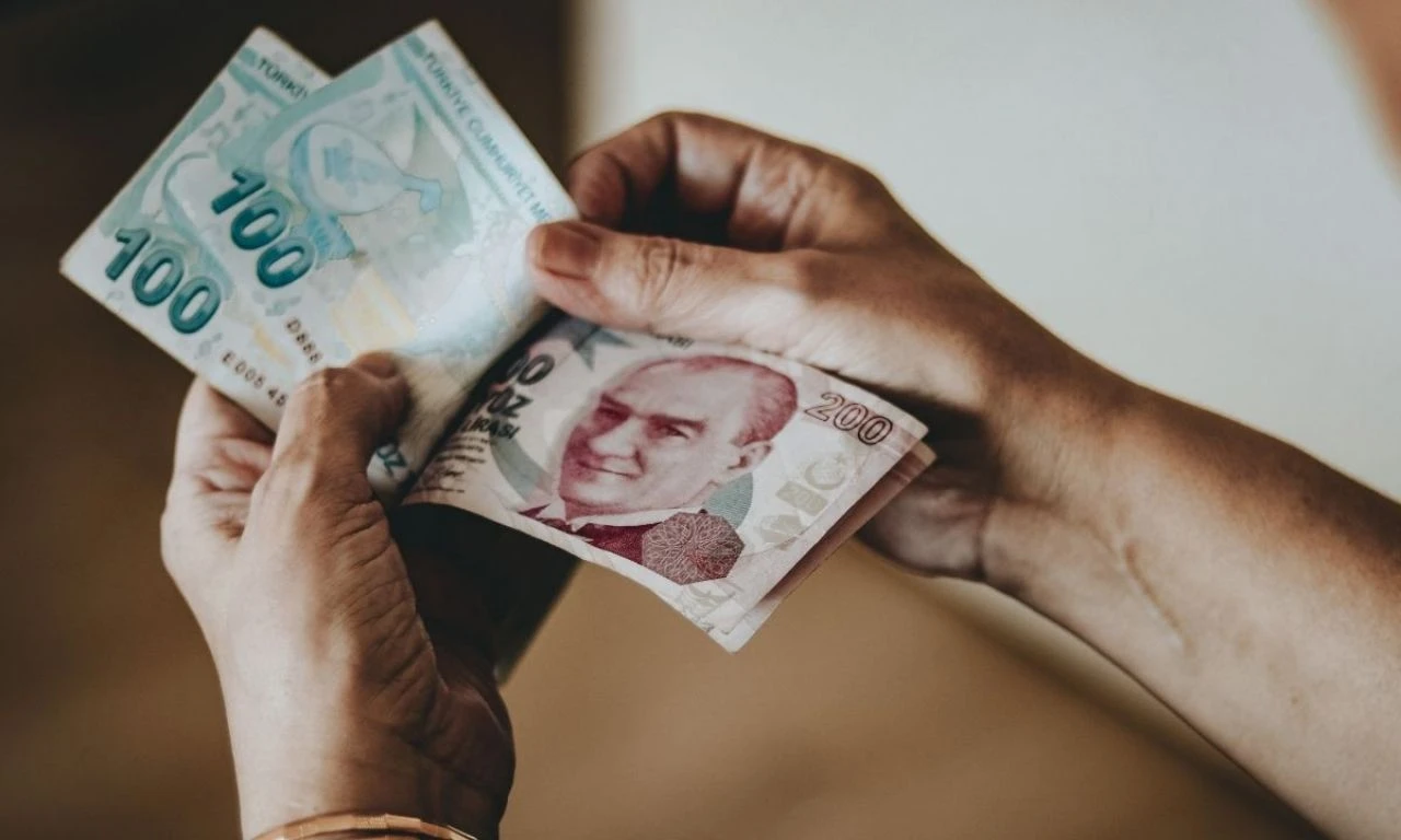 SGK düğmeye bastı, resmen cadı avına döndü! Emeklilik elde eden de var, işsizlik maaşı alan da