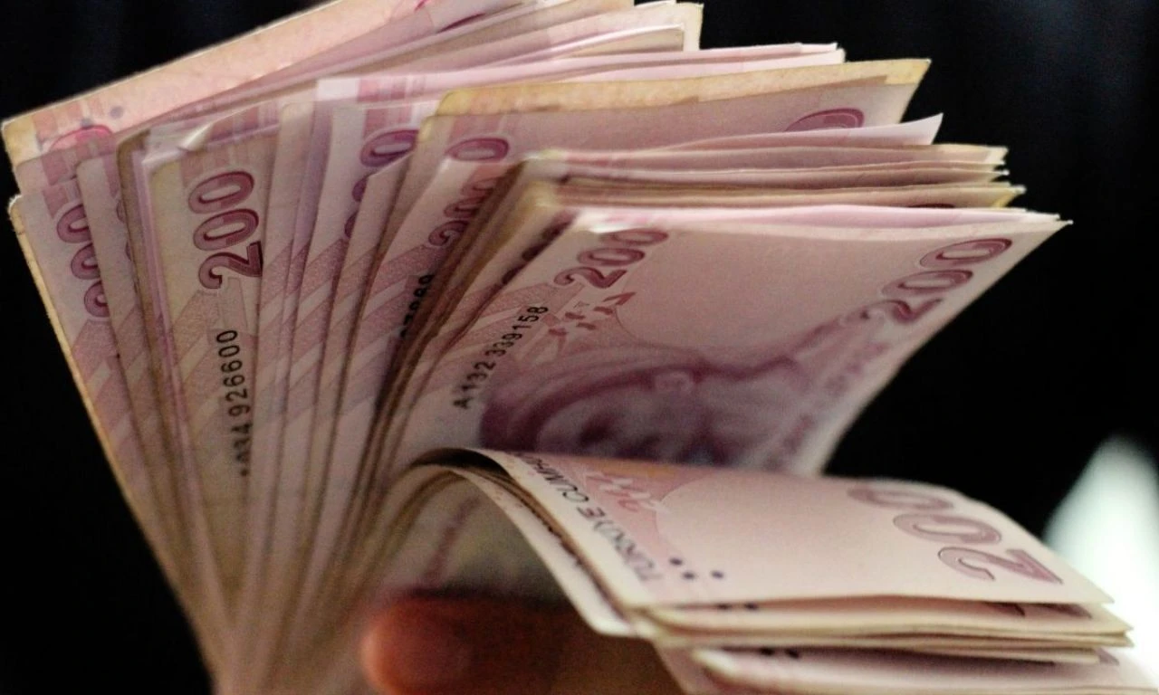 SGK düğmeye bastı, resmen cadı avına döndü! Emeklilik elde eden de var, işsizlik maaşı alan da