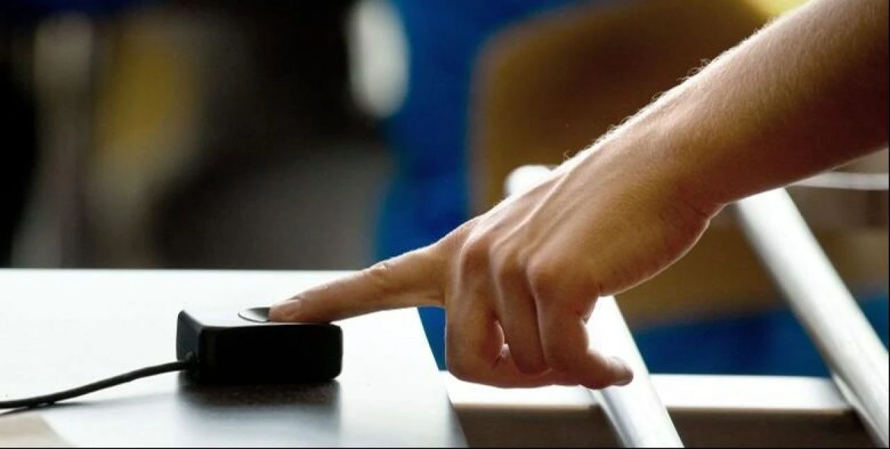 Evlere cihazlarla gidip çalıyorlar! Nüfus Müdürlüğü'nden uyarı geldi