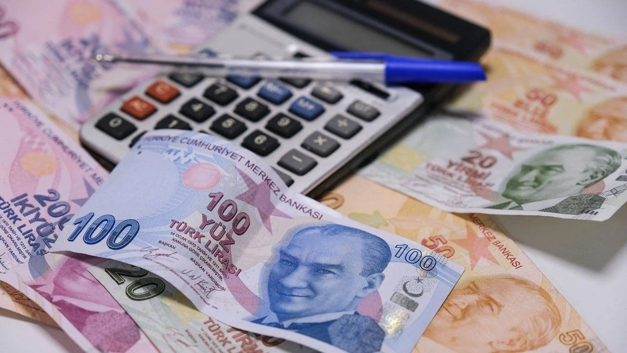 EYT'yi kıl payı kaçıranlar bekliyordu! Kademeli emeklilik söylentilerine uzmanından yanıt! - 2. Resim