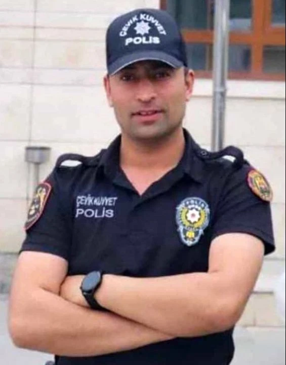 Genç polis evinde ölü bulundu! Sebebi ortaya çıktı - 1. Resim