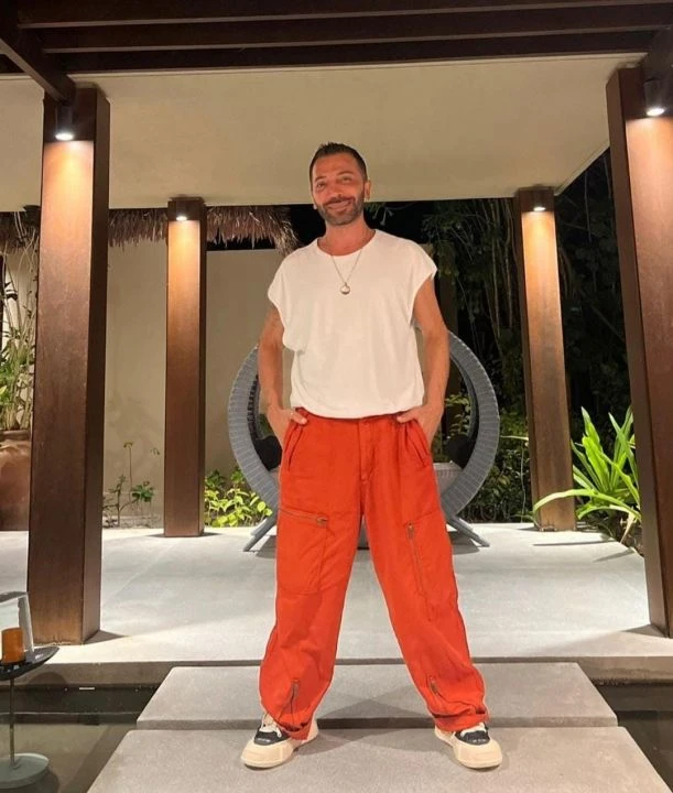 Yazar Aşkım Kapışmak gözaltına alındı! Yüksek kazanç vaatli kripto operasyonunda adı geçiyor - 2. Resim