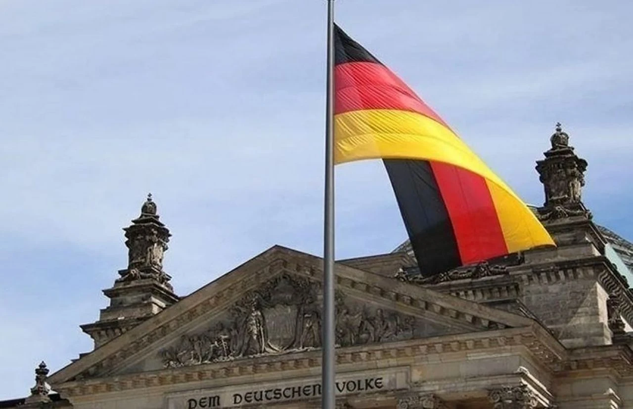 Almanya'da yaşayan Türkler için kritik tarih: Vatandaşlıklarını yeniden alabilecekler - 1. Resim