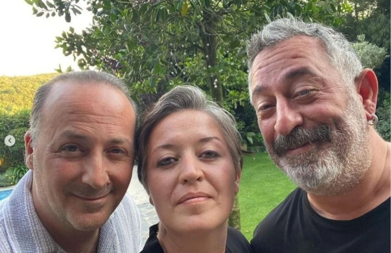 Cem Yılmaz ile Tolga Çevik'ten yıllar sonra yan yana poz!