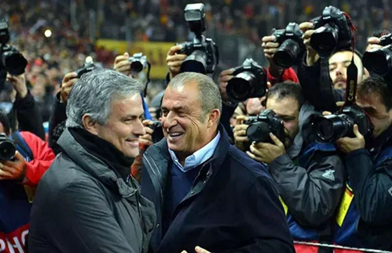 Sneijder'den taraftarları heyecanlandıracak açıklama: Jose Mourinho ile konuştum... - 1. Resim
