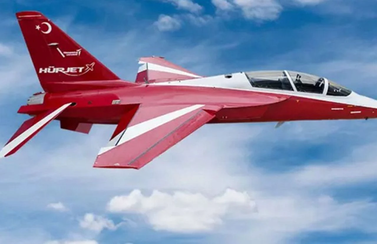 Türkiye HÜRJET'i hazırlıyor! İlk yurt dışı uçuşu için kritik viraj - 2. Resim