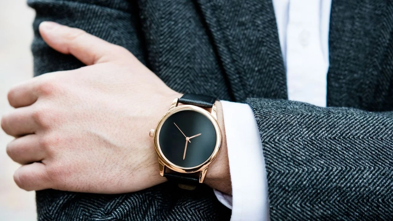 Yurt dışında saat getirenlere kötü haber! Ticaret Bakanlığı değiştirdi - 1. Resim