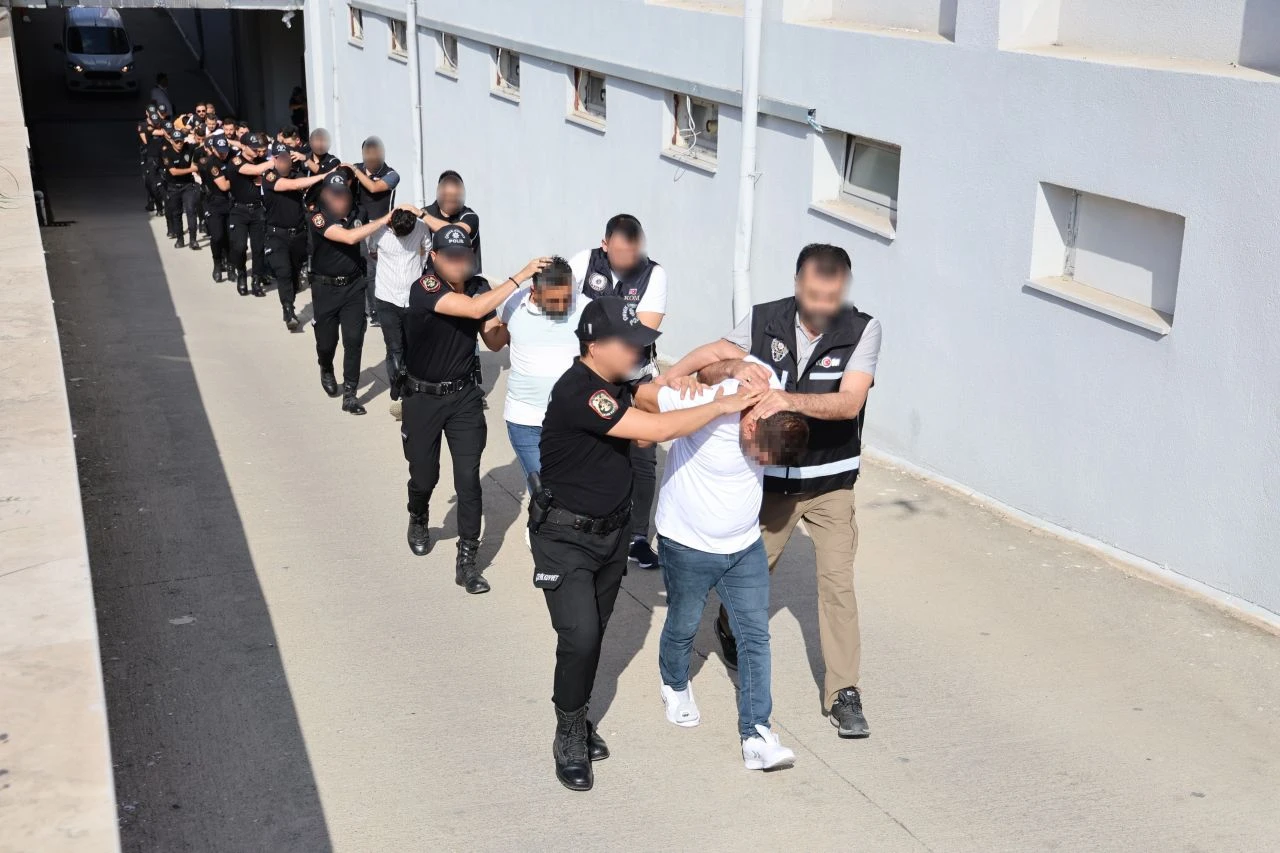 “Altınyüzük” organize suç örgütüne operasyon! 28 kişi tutuklandı