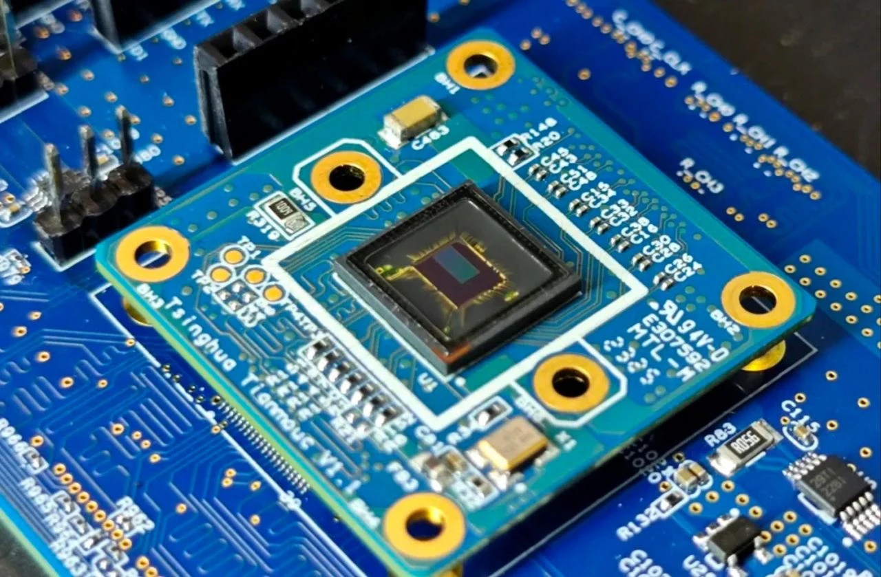 Bilim insanları, beyinden ilham alan çip geliştirdi! İnsanların görme sistemini taklit ediyor