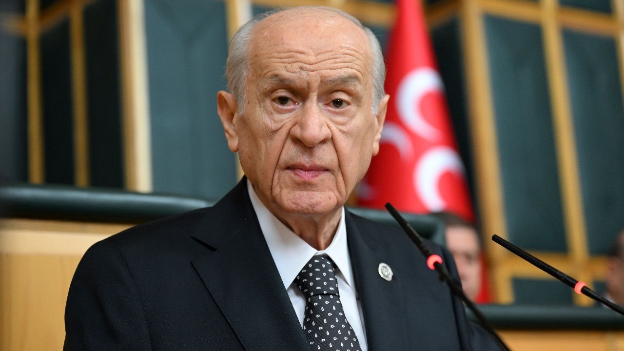 Devlet Bahçeli kurucuları arasında: İl Bilge Hatun Vakfı kuruluşu Resmi Gazete&#039;de yayımlandı