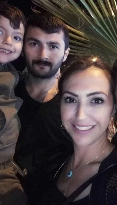 Eşini katledip yol kenarına attı! Polis memuruna ibretlik ceza beklerken indirim yaptılar