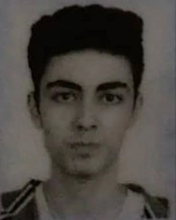 Eve köpek getiren oğlunu öldürdü, kendini tuvalete kilitledi - 1. Resim