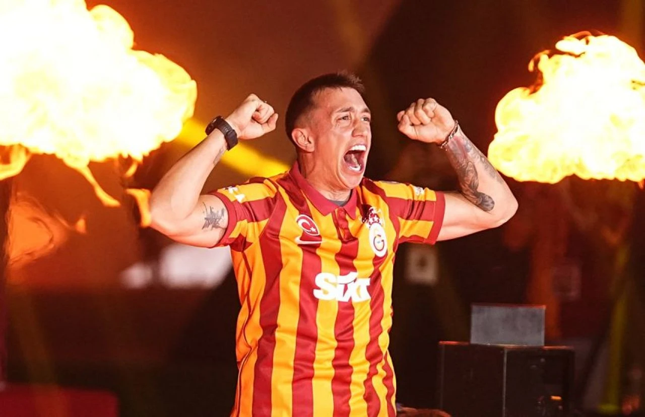 Galatasaray'dan Fernando Muslera'ya yeni görev! Futbolu bıraktıktan sonra... - 1. Resim