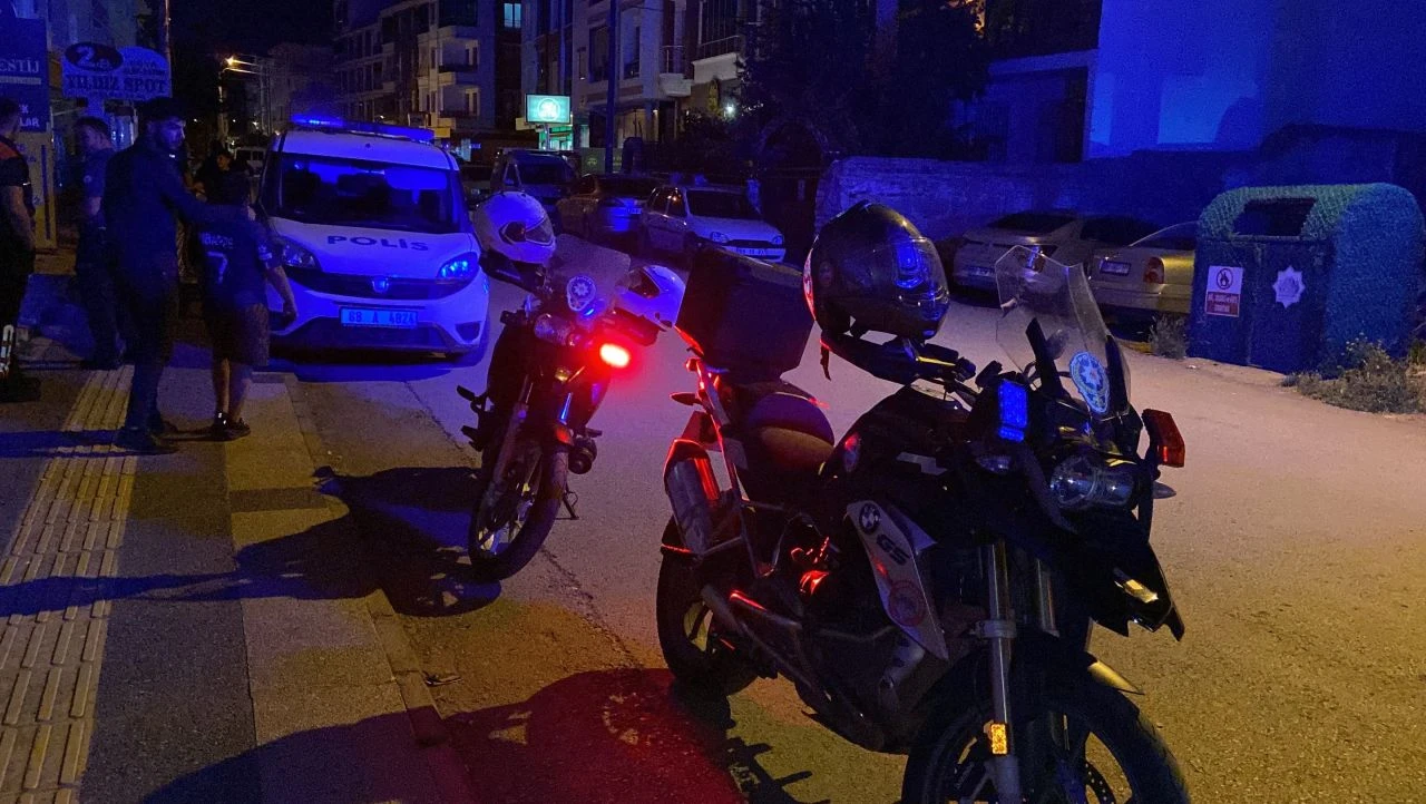 Komşular park kavgasında birbirlerini kanlar içinde bıraktılar - 2. Resim