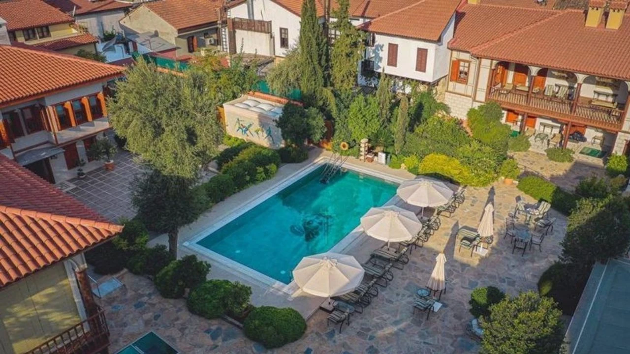 Otel değil müze! Osmanlı, Bizans ve Antik çağ kalıntılarıyla dolu - 8. Resim